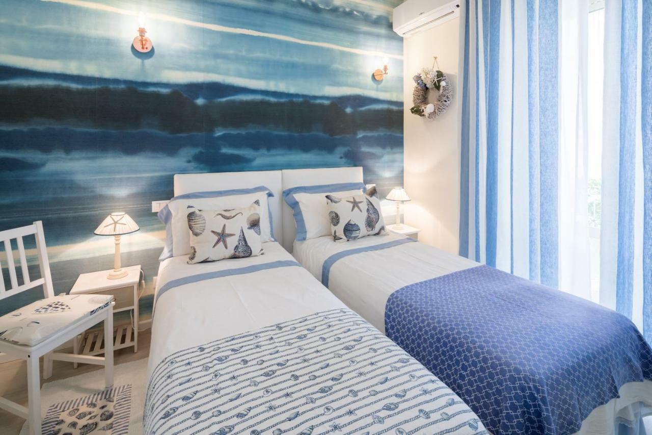 B&B Due Passi Dal Mare Cinquale Εξωτερικό φωτογραφία